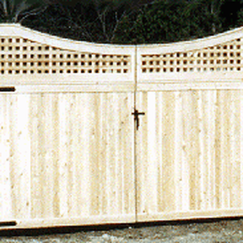 Tony's Fence Company - Fences & Gates Near Me - Hyde Park, Massachusetts Tony's Fence Company - Fences & Gates Near Me - Hyde Park, Massachusetts