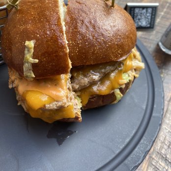 Le Chick - Cocktail Bars Near Me - Miami, Florida