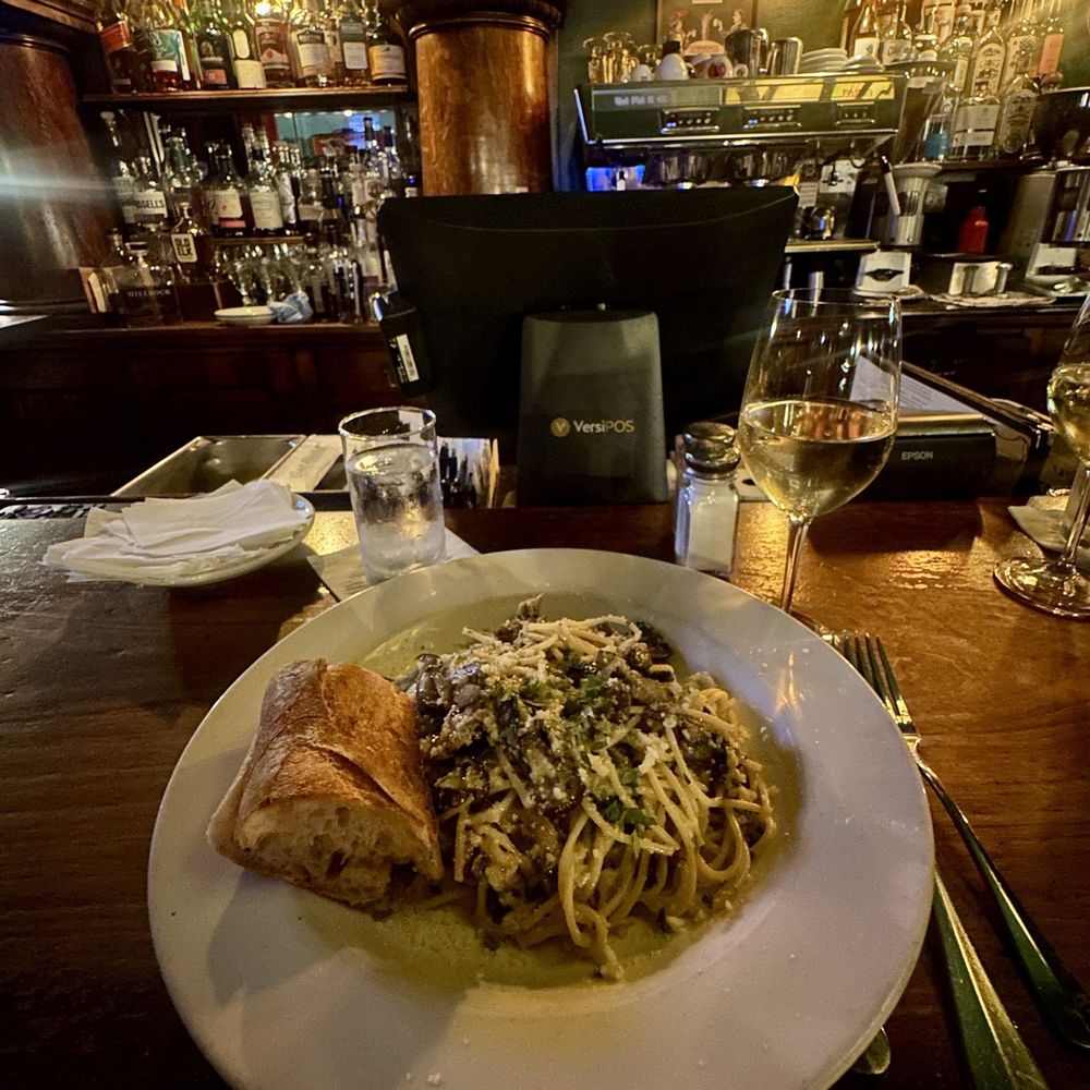 Gino's - Spaghetti Al Fungi - Italian Near Me - Portland, Oregon Gino's - Spaghetti Al Fungi - Italian Near Me - Portland, Oregon