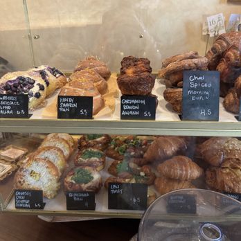 Cafe Yaya - Pastry Case - Coffee & Tea Near Me - Chicago, Illinois