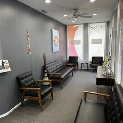 Newbury Smiles - Patient waiting area