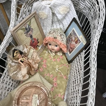 Avonlea Farm - I liked the baby head... - Home Decor Near Me - Prineville, Oregon