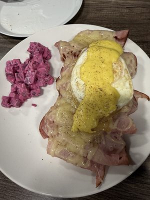 Lingon Restaurant by null