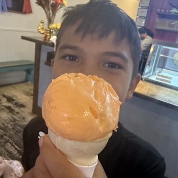 Roselani Ice Cream - Ice Cream & Frozen Yogurt Near Me - Wailuku, Hawaii