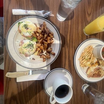 Mimi's Cafe - Breakfast & Brunch Near Me - Los Angeles, California Mimi's Cafe - Breakfast & Brunch Near Me - Los Angeles, California