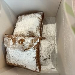 Beignet Box - 3 Cream Cheese Beignets