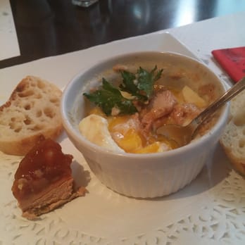 Le Gai Moulin - Baked eggs and froie are perfect - French Near Me - Paris, 75