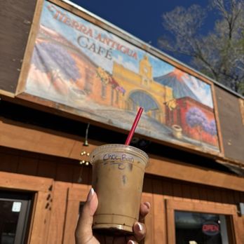 Tierra Antigua Cafe - Choco banana latte - Breakfast & Brunch Near Me - Lee Vining, California Tierra Antigua Cafe - Choco banana latte - Breakfast & Brunch Near Me - Lee Vining, California