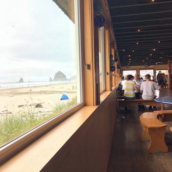 Mo's Seafood & Chowder - Beautiful view - Seafood Near Me - Cannon Beach, Oregon Mo's Seafood & Chowder - Beautiful view - Seafood Near Me - Cannon Beach, Oregon
