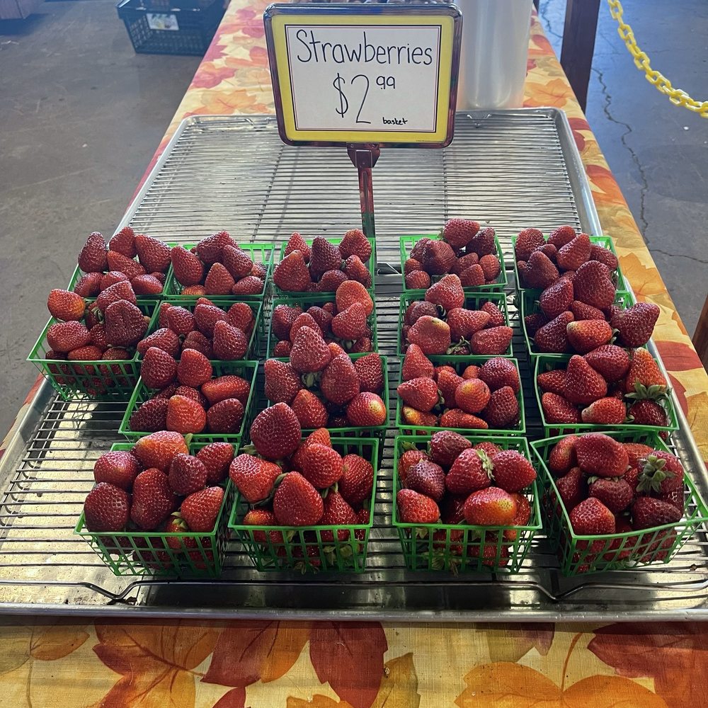 Boa Vista Orchards - Strawberries only $2.99 - Fruits & Veggies Near Me - Placerville, California
