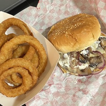 Char-Pit - Mushroom burger. No prices on paper menus, and listed price in restaurant states different than what you're charged. - American Near Me - Kings Beach, California