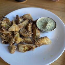 Harvey's - This was my favorite. fried artichoke hearts crispy on the outside tender and creamy on the inside with a delicious garlic Mayo aioli sauce
