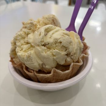 Lappert’s Ice Cream & Coffee - Banana Cream Pie and Horchata Cajeta in a waffle bowl - Ice Cream & Frozen Yogurt Near Me - Norco, California Lappert’s Ice Cream & Coffee - Banana Cream Pie and Horchata Cajeta in a waffle bowl - Ice Cream & Frozen Yogurt Near Me - Norco, California