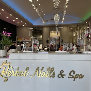 Herbal Nails & Spa In Laveen - Nail Salons Near Me - Laveen, Arizona