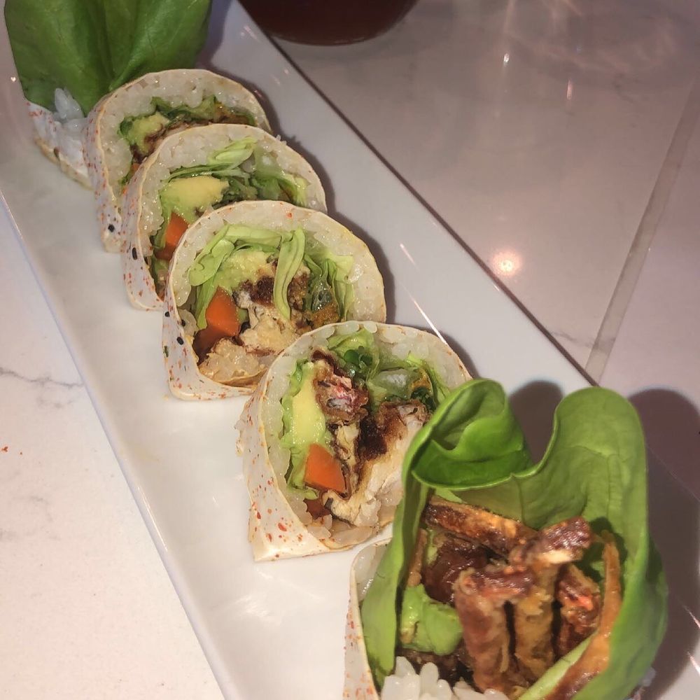 Edoko Omakase - Soft Shell Crab Roll was good - Sushi Bars Near Me - Irving, Texas Edoko Omakase - Soft Shell Crab Roll was good - Sushi Bars Near Me - Irving, Texas