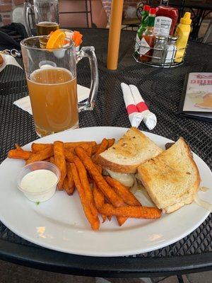 Bully's Reno BULLY’S SPORTS BAR AND GRILL - Updated July 2025 - 141 Photos & 226 ...