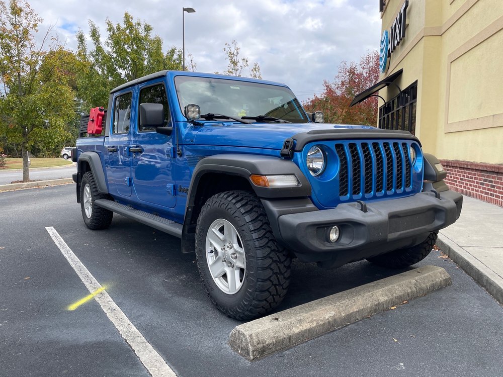 BROWN’S TIRE & MUFFLER Updated July 2024 2317 W Blue Ridge Dr