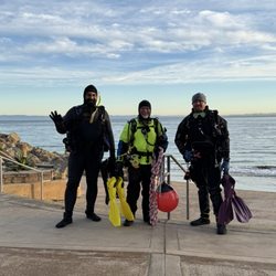 Pacific Ocean Sports - San Carlos beach SCUBA entry steps.