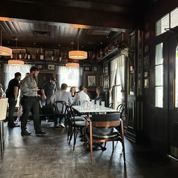 BOWEN HOUSE - 385 Photos & 391 Reviews - 2614 Boll St, Dallas, Texas