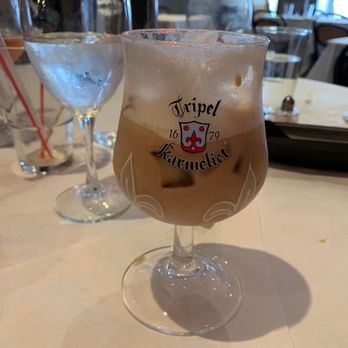B Cafe - Bars Near Me - New York, New York