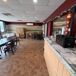 Egg Roll Cafe - Dining room/service counter