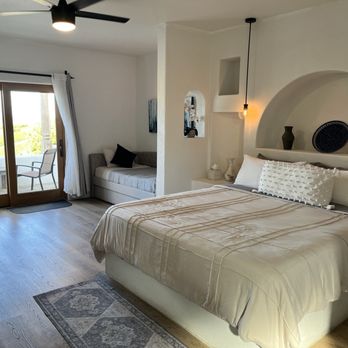 Sirena Vineyard Resort - Wineries Near Me - Paso Robles, California