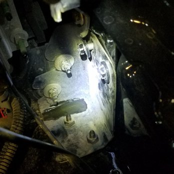 Central Body Shop - Fender bolt half out and most likley cross threaded. Didn't connect a ground wire and left the battery loose. - Body Shops Near Me - West Valley City, Utah Central Body Shop - Fender bolt half out and most likley cross threaded. Didn't connect a ground wire and left the battery loose. - Body Shops Near Me - West Valley City, Utah