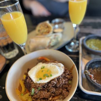Mas Taco Bar - Steak and Egg Bowl, Breakfast Burrito, bottomless mimosas - Breakfast & Brunch Near Me - Folsom, California Mas Taco Bar - Steak and Egg Bowl, Breakfast Burrito, bottomless mimosas - Breakfast & Brunch Near Me - Folsom, California