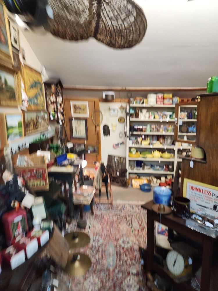 HAWLEY ANTIQUE EXCHANGE Updated June 2024 11 Photos & 13 Reviews
