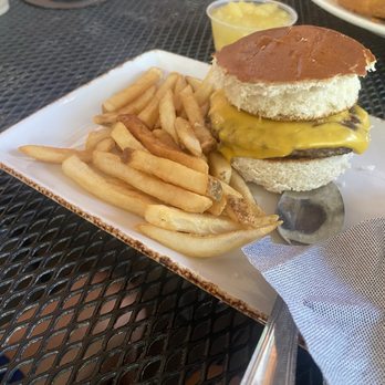 Turks Tavern - Kids hamburger - American Near Me - Nunica, Michigan Turks Tavern - Kids hamburger - American Near Me - Nunica, Michigan