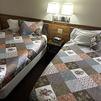 Acova Inn - Hotels Near Me - Avoca, Iowa Acova Inn - Hotels Near Me - Avoca, Iowa