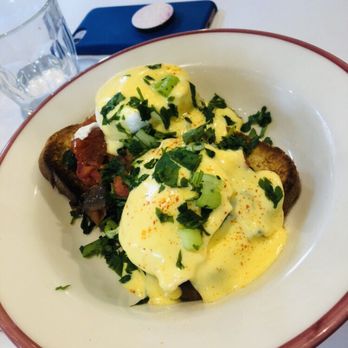 French Crust Cafe and Bistro - Eggs Benedict - Breakfast & Brunch Near Me - Cincinnati, Ohio French Crust Cafe and Bistro - Eggs Benedict - Breakfast & Brunch Near Me - Cincinnati, Ohio