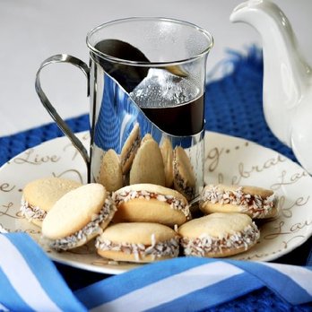 KW Empanadas - Corn starch 'alfajores' - Food Delivery Services Near Me KW Empanadas - Corn starch 'alfajores' - Food Delivery Services Near Me
