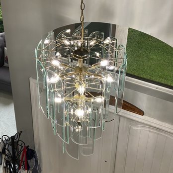 Nice n Clean - Chandelier that was deep cleaned - Office Cleaning Near Me - Fort Lauderdale, Florida Nice n Clean - Chandelier that was deep cleaned - Office Cleaning Near Me - Fort Lauderdale, Florida