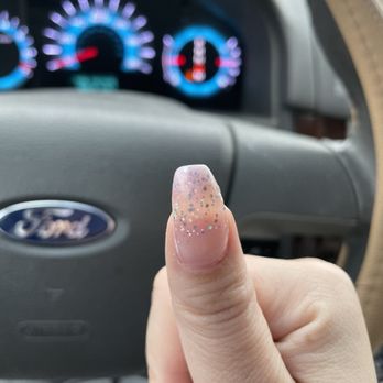 Digits Nail Salon - lopsided round nail. - Nail Salons Near Me - Billings, Montana Digits Nail Salon - lopsided round nail. - Nail Salons Near Me - Billings, Montana