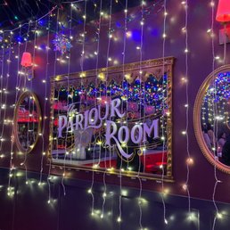 カール・ラーソンThe Resting Place in the Parlour The Parlour Room | Gilbert AZ