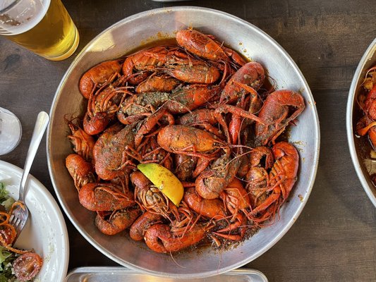 HIEUX Boil Seafood House by null