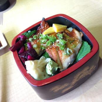 Sushi Ya - Una ju - Japanese Near Me - Eugene, Oregon