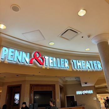 Penn & Teller - Magicians Near Me - Las Vegas, Nevada Penn & Teller - Magicians Near Me - Las Vegas, Nevada