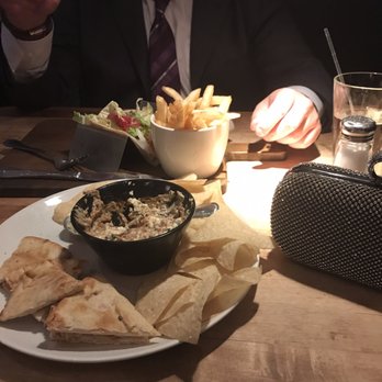 Moxies Vaughan Colossus Restaurant - Canadian (New) Near Me - Woodbridge, Ontario Moxies Vaughan Colossus Restaurant - Canadian (New) Near Me - Woodbridge, Ontario