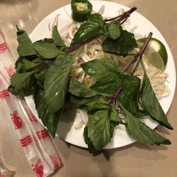 Little Saigon - Garnish for the table - Vietnamese Near Me - Brunswick, Maine