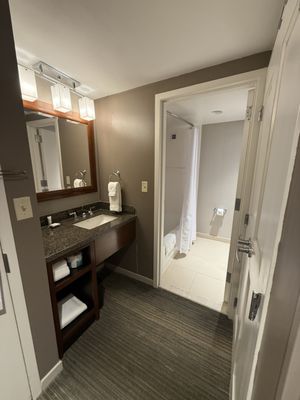 Falls Church Marriott Fairview Park by null
