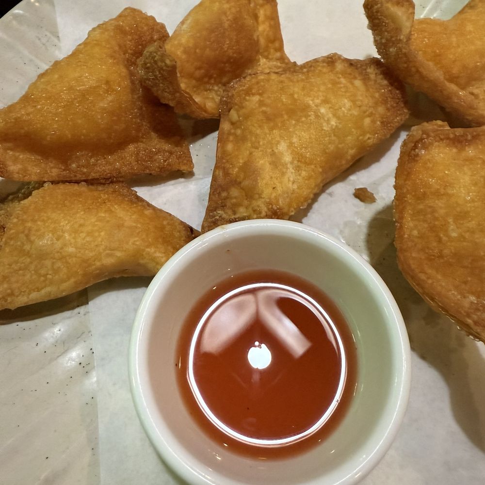 Mizu - The crab rangoons were big and crunchy. - Japanese Near Me - Gulfport, Mississippi