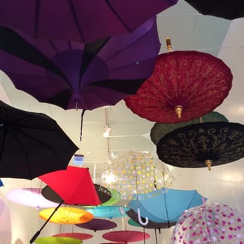 Bella Umbrella - Accessories Near Me - New Orleans, Louisiana Bella Umbrella - Accessories Near Me - New Orleans, Louisiana