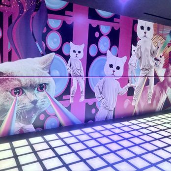 Hijinx Hotel - Eatertainment Near Me - Irvine, California