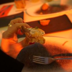 Lateral - Rollitos de salmon