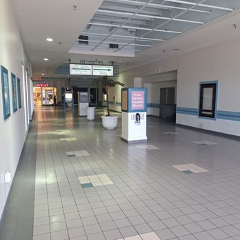 Laughlin Outlet Center - Shopping Centers Near Me - Laughlin, Nevada