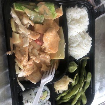 Fresh Element - Red curry Bento box. - Sushi Bars Near Me - West Palm Beach, Florida
