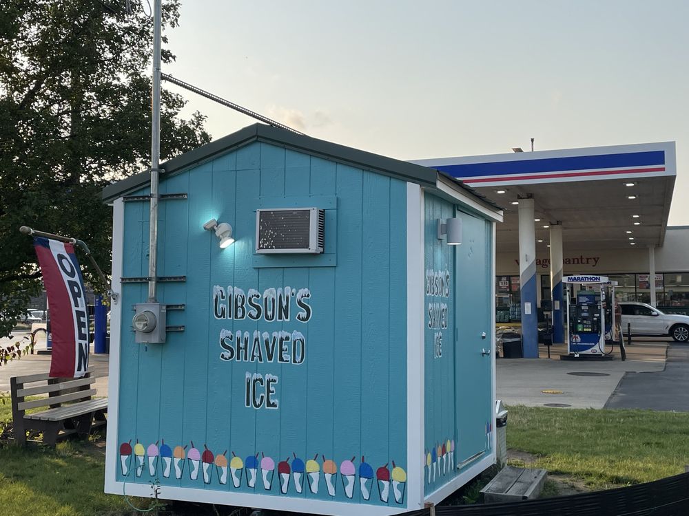 Gibson's Shaved Ice Logo