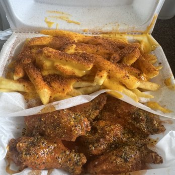 Boston Fish Supreme - Hot Lemon pepper wing with Cajun cheese fries - Chicken Wings Near Me - Hoover, Alabama Boston Fish Supreme - Hot Lemon pepper wing with Cajun cheese fries - Chicken Wings Near Me - Hoover, Alabama